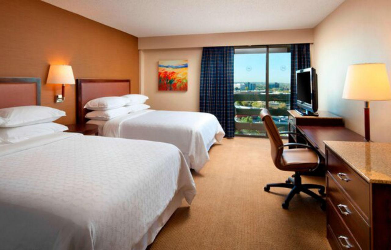 Sheraton Albuquerque Uptown By Marriott Exterior photo